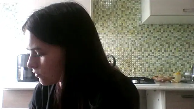 KikiAmino webcam