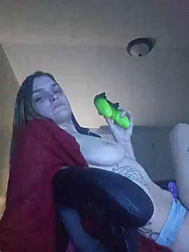 Rose_rain1999 live cam on StripChat