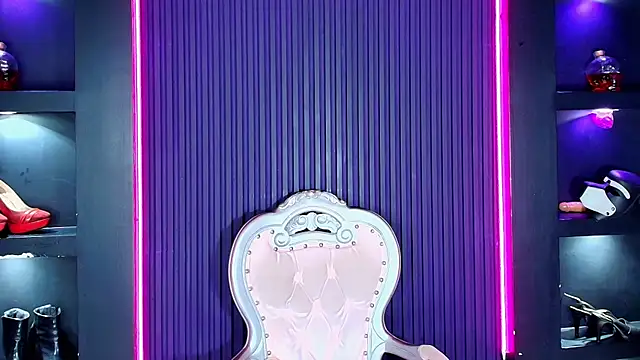 MrEbonybdsm webcam