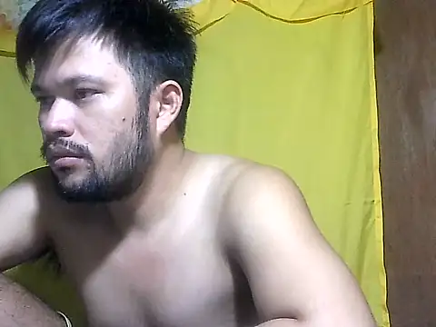 HairyHottestpinoyHandsome webcam