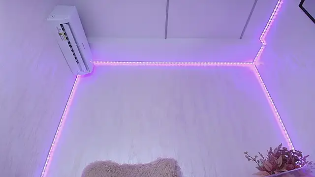 Anna_Lewis webcam