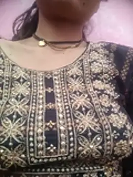 Sonali_-Bendre live webcam
