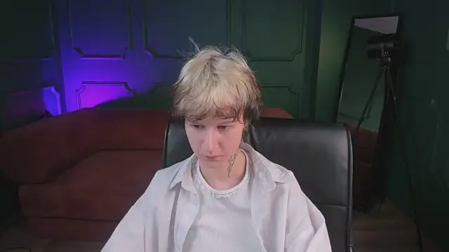 Senpai_Sins webcam