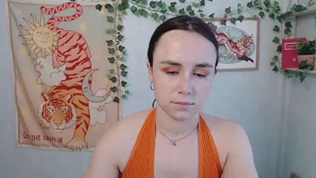 VeryVeryVeryShy_ webcam