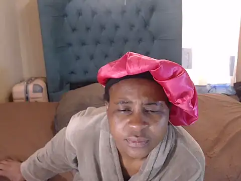 EbonyEssence webcam
