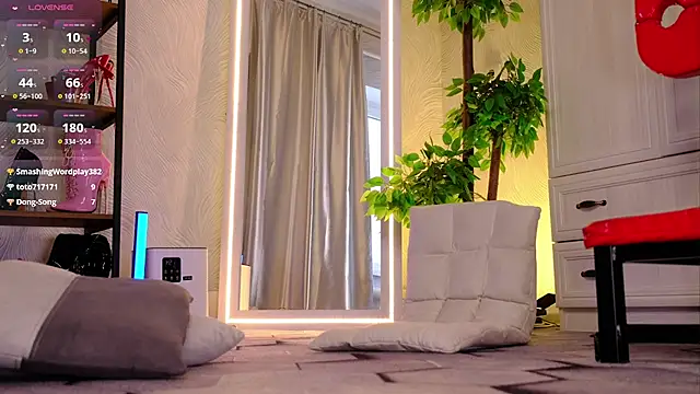Angelalive webcam