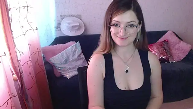 Arielsssplash live cam on StripChat