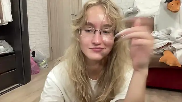 MissMillyx live cam on StripChat