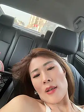 okgirl_23 live cam on StripChat