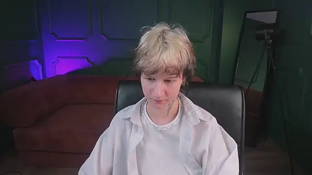 Senpai_Sins webcam