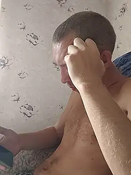 _uncle_Mitya-43_ live cam on StripChat