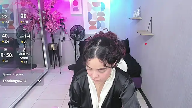 Maggy_t18 webcam