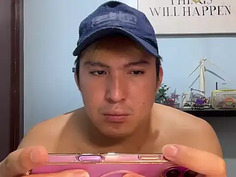 Kingdirtyfog live cam on StripChat