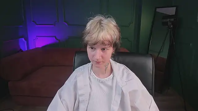 Senpai_Sins webcam