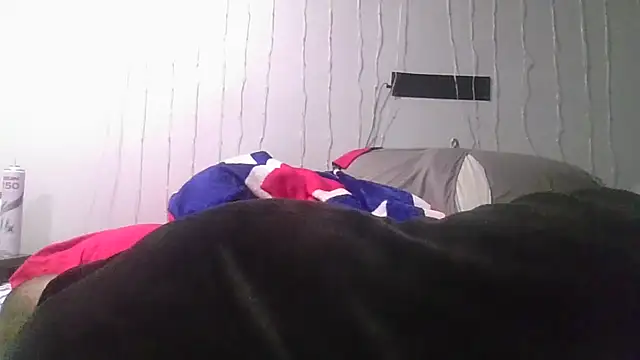 deepinnnnn live cam on StripChat