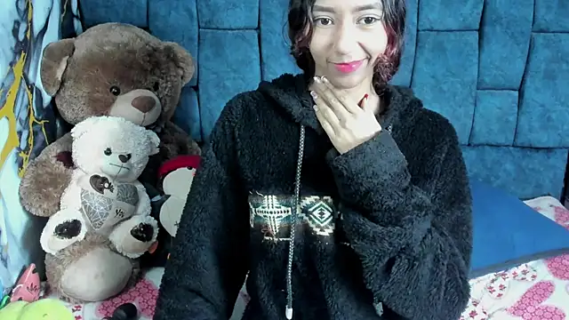 ValentinaKlean live cam on StripChat