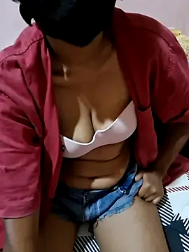 isha_zara webcam