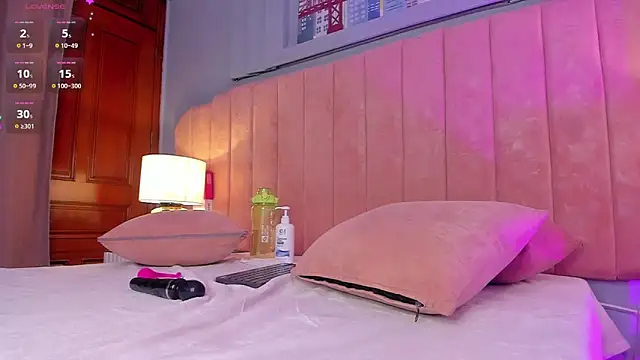 ninacrave_ webcam