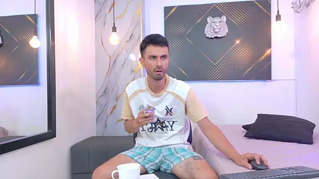 KingOfTemptation webcam