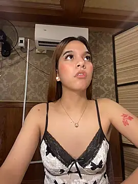hugecock_cali live cam on StripChat