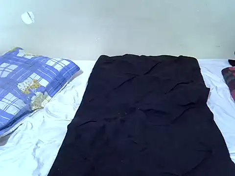 pointie_bloomy webcam