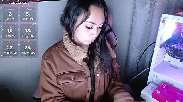 holly_rosee webcam