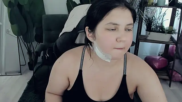 DiaAngell webcam