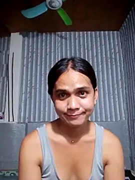 Angelfallingforyou447788 webcam