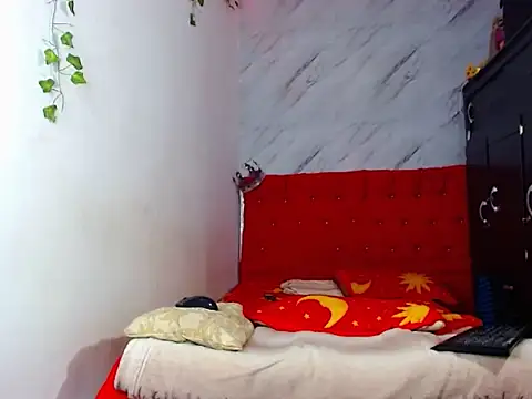 Sexybella_13 webcam