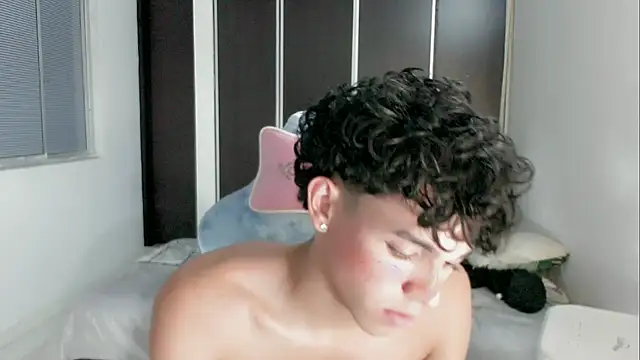 2c_Bby webcam