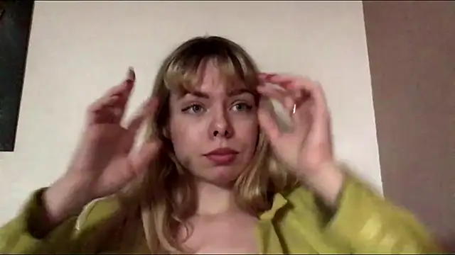 SERBIAN_KISS webcam