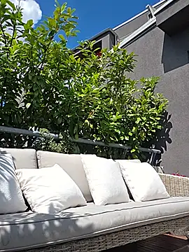publicnakedman webcam