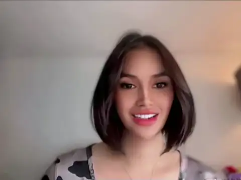 Anna_HollyDoll webcam