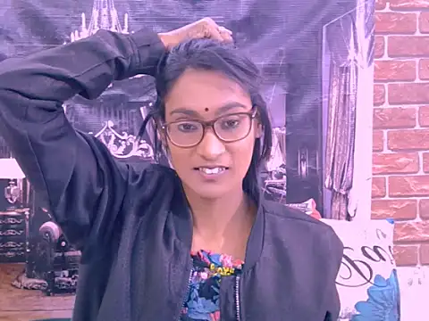 IndianRebel4u2Luv webcam
