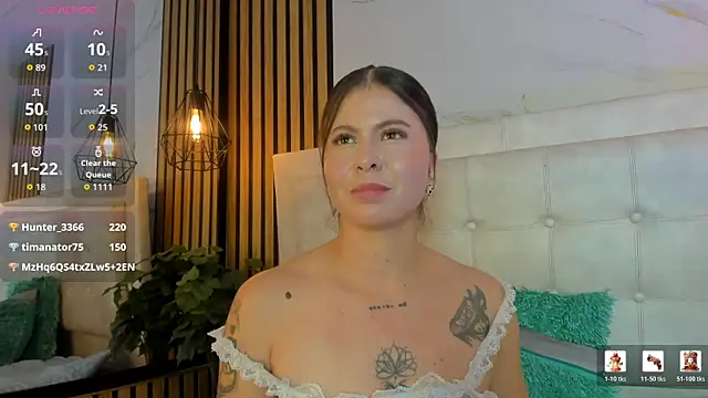 SckarletBloom webcam