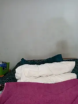 Missvixen81 webcam