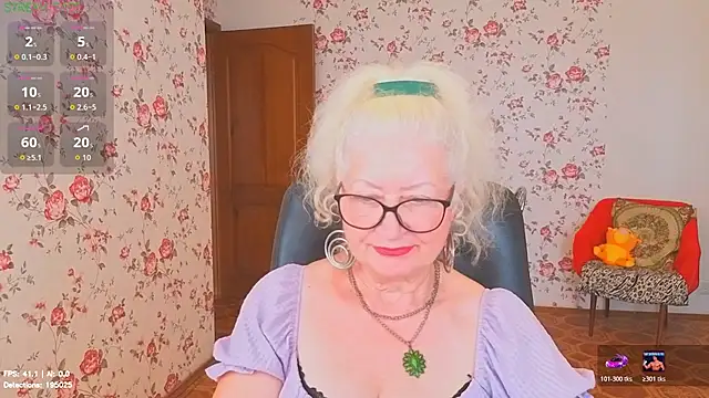 Maya_Mayflower webcam