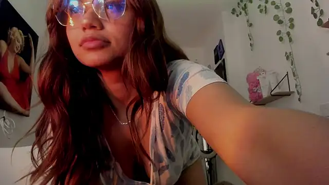Sweett_Priya live webcam