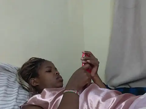 queen-sasha live cam on StripChat