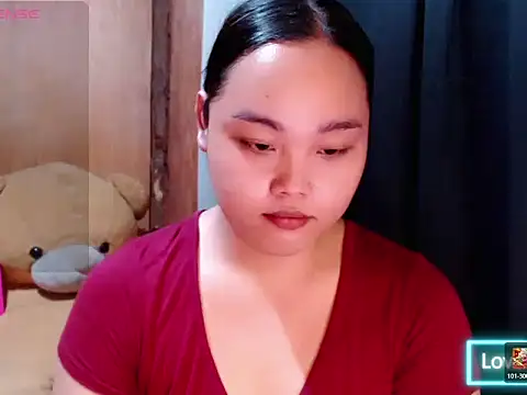 _Lylia webcam