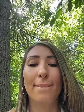 Wonder_Kari webcam