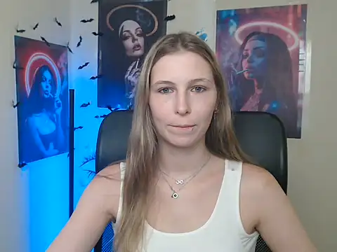 StrangerGi webcam