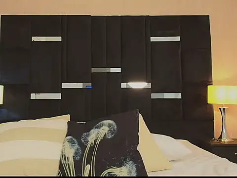 lilithrouse_ webcam