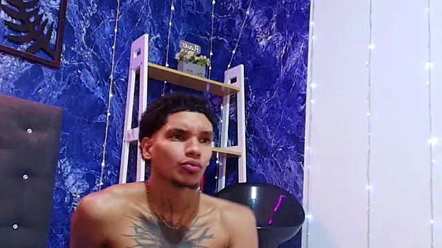 kai_storm77 webcam
