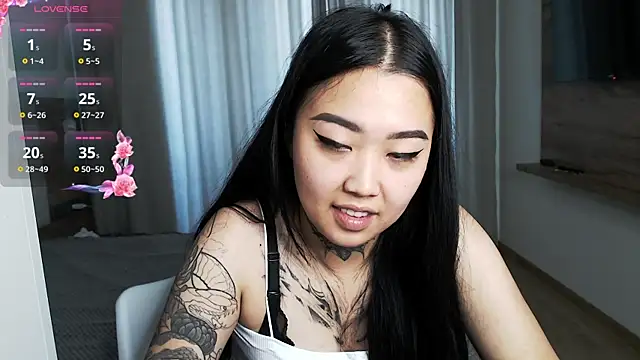 LillGothBaby webcam