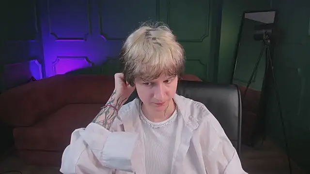 Senpai_Sins webcam