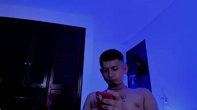 kobe_james07 webcam