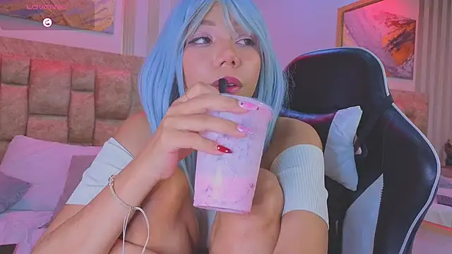 lilith_pink__ webcam