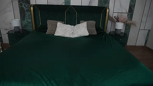 IceDanielles webcam