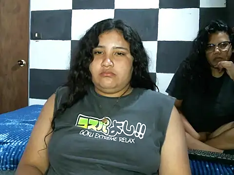 Valery-Khloe webcam